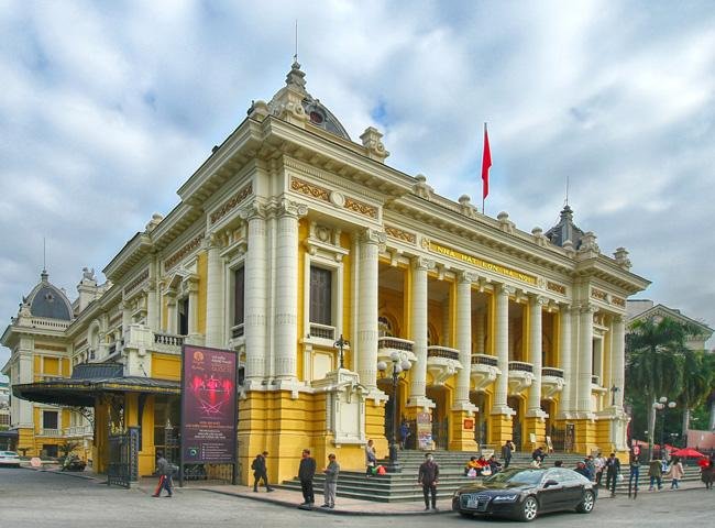 Best French Quarter Tours in Hanoi: Guided & Self-Guided