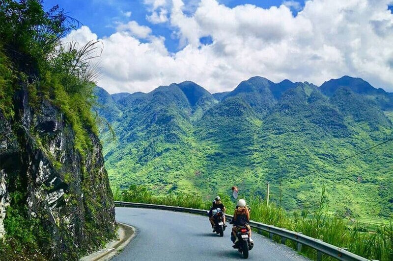 Ha Giang Loop Tour from Hanoi: Your 2025 Travel Guide