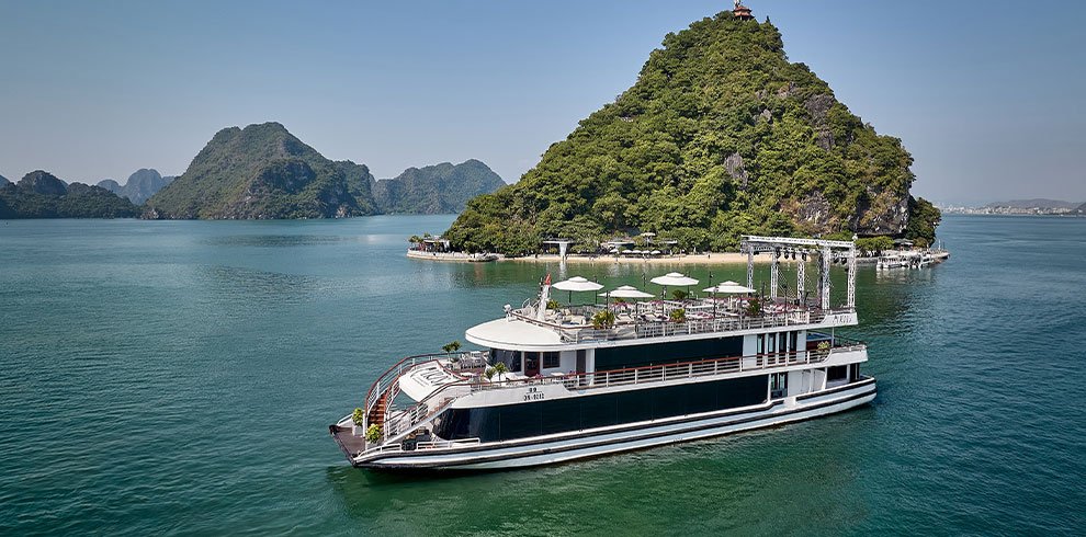 Hanoi Car Rental | Hanoi to Halong (Tuan Chau pier) 2D1N