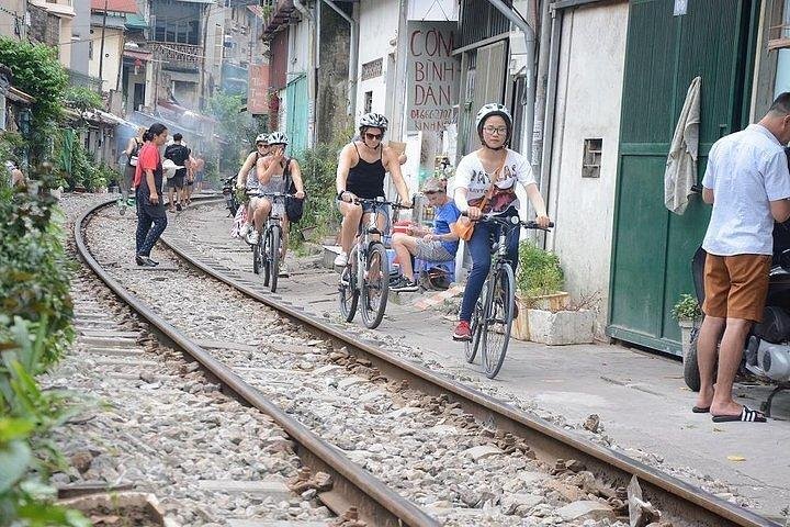 Exploring Hanoi's Hidden Treasures: The Ultimate City Bike Tour Guide