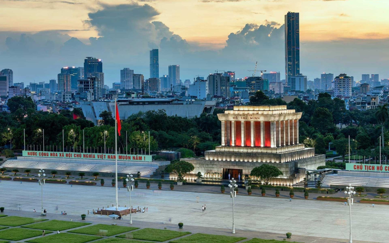 Ho Chi Minh Mausoleum: A Hanoi's top tourist attraction