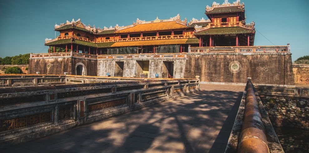 Hoi An car rental | Hoi An to Hue for full day tour by private car