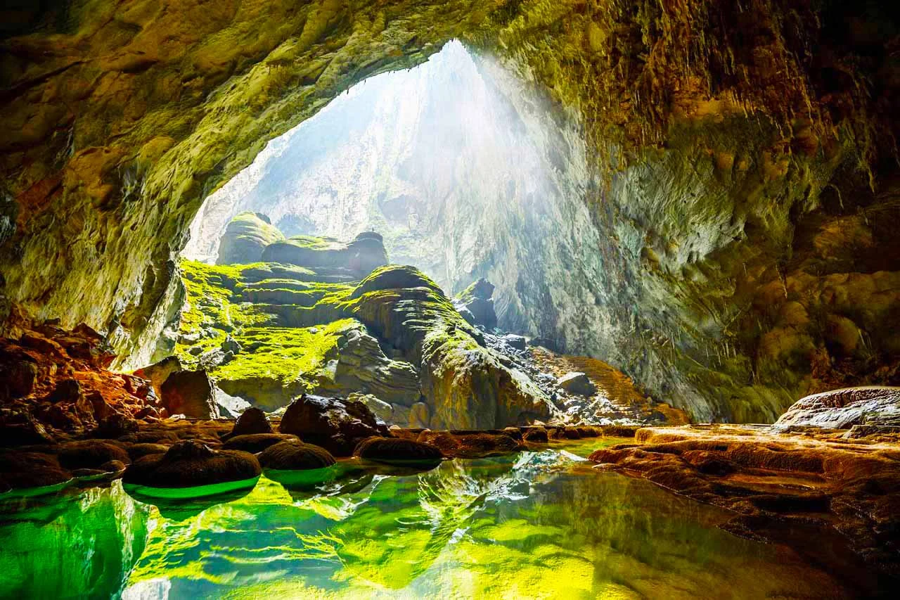 Hue Car Rental | Transfer from Hue to Phong Nha 1 way