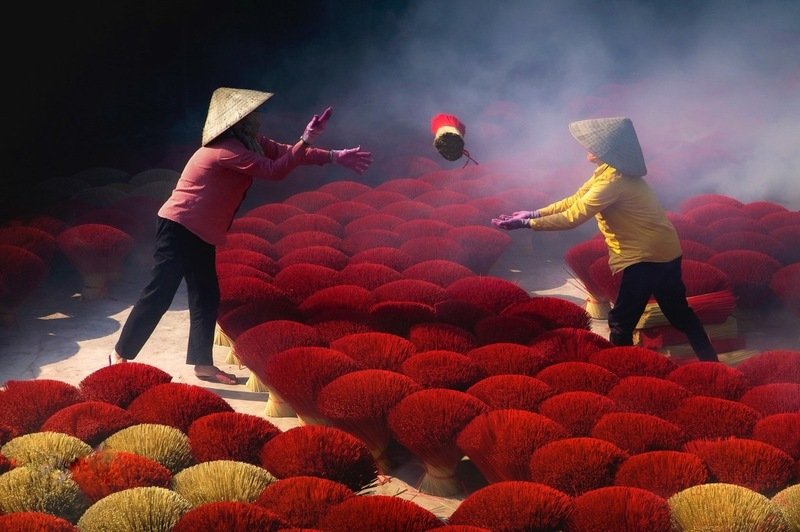 Incense Village Hanoi Tour: The Ultimate Guide (2025)