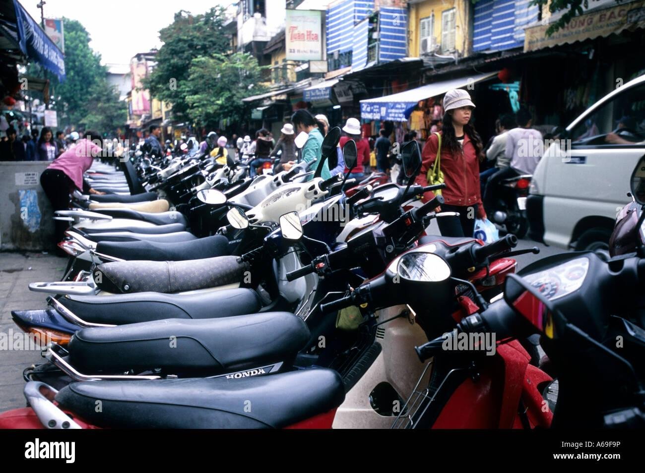 Renting a Bike in Hanoi: Complete Guide to Bicycles & Motorbikes