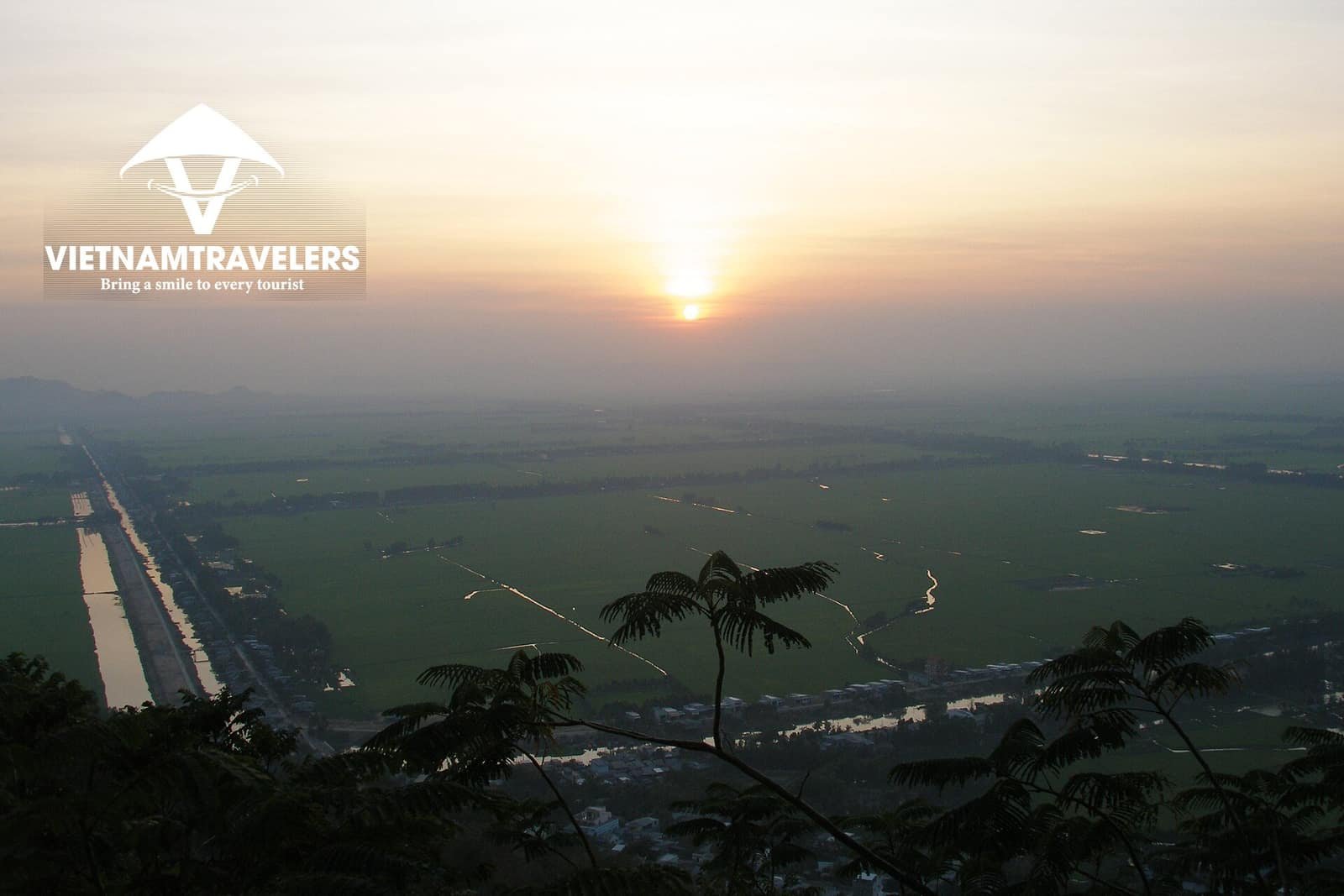 Vietnam Essence Nature Traditions 12 Days