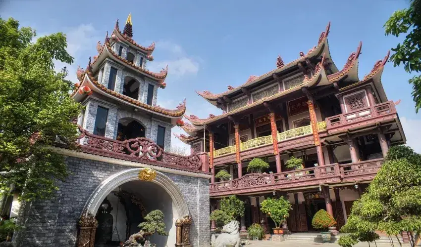 Thien Hung Pagoda